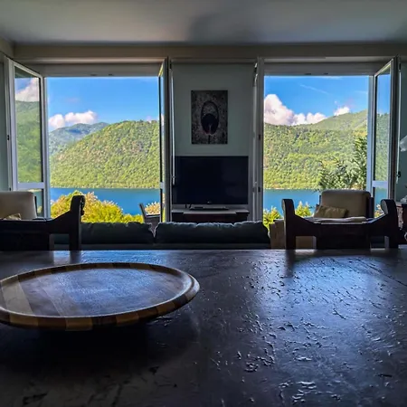 Orta Hébergement de vacances